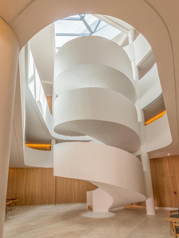 evora-olive-hotel-spiral-staircase-architecture