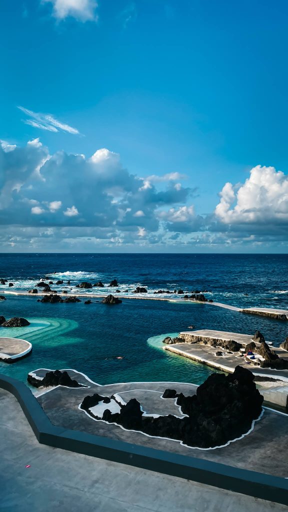 porto-moniz-swimming-pools-landscape-madeira