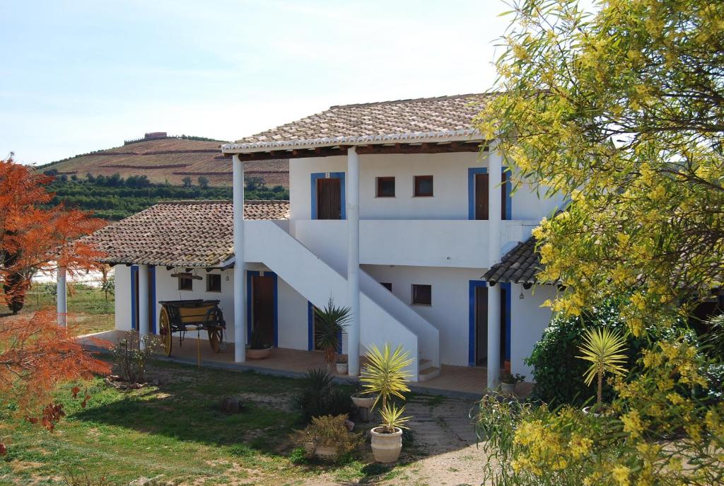 rustic-country-house-quinta-do-rio-country-inn-silves-algarve