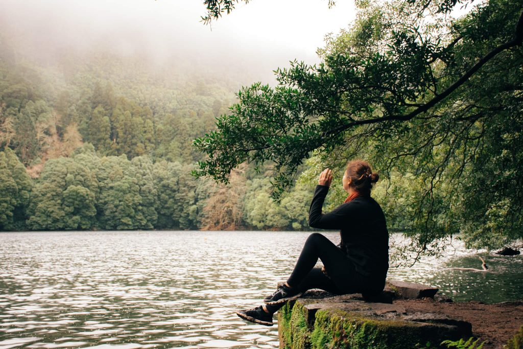sete-cidades-lake-lifestyle-travel-woman-forest-view-sao-miguel-azores-portugal