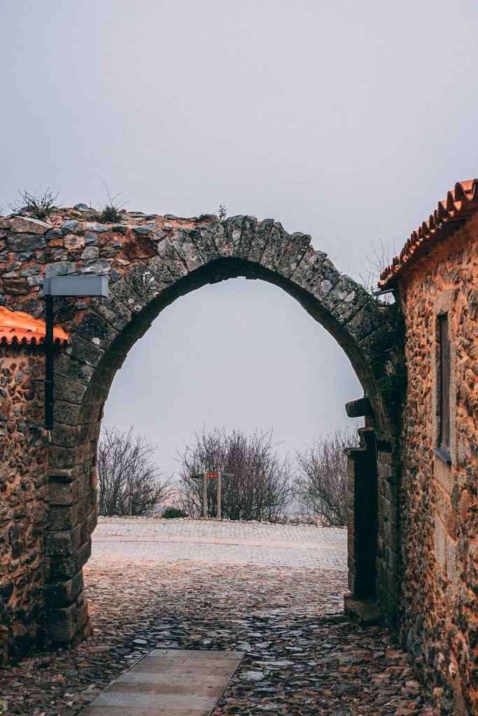 stone-arch-entrance-historic-castelo-rodrigo-portugal