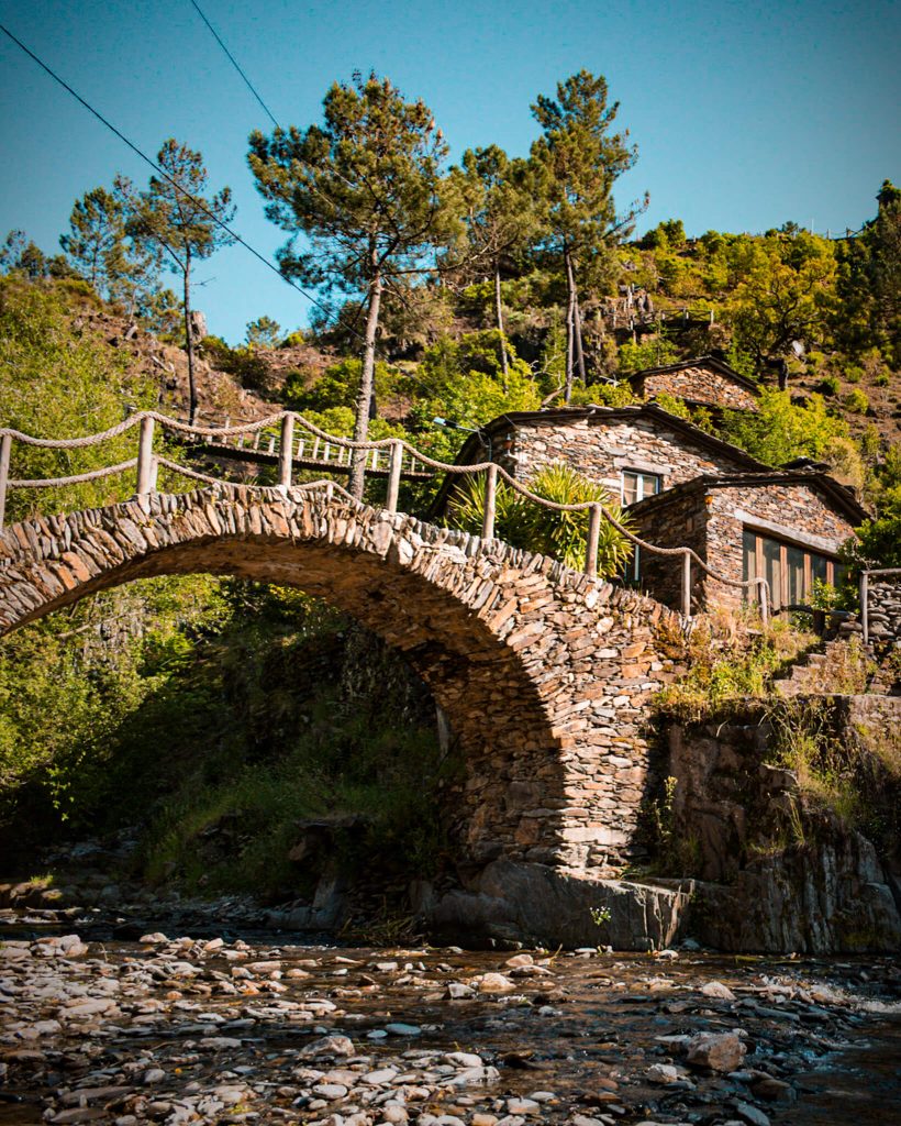 stone-bridge-and-schist-houses-piodao-portugal